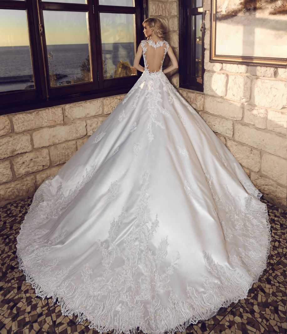 Wedding dresses I Bridal and bridesmaid gowns I Beirut - Lebanon